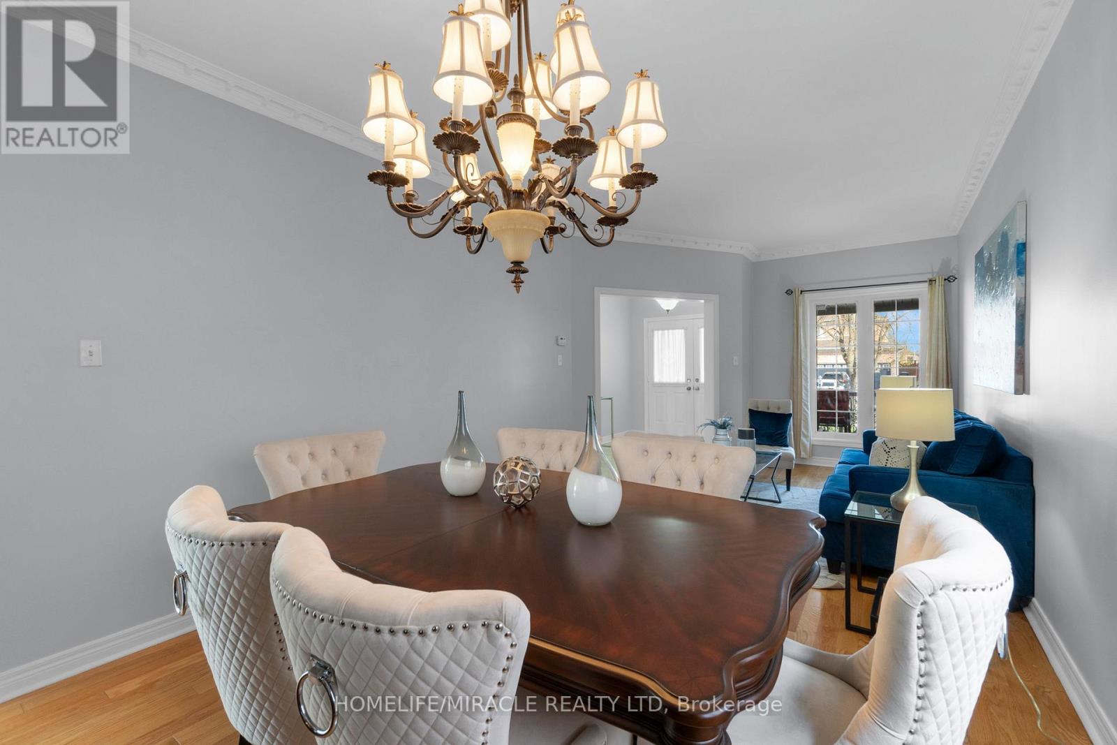 18 Hartwell Gate, Brampton, Ontario  L6R 2V3 - Photo 11 - W12120713