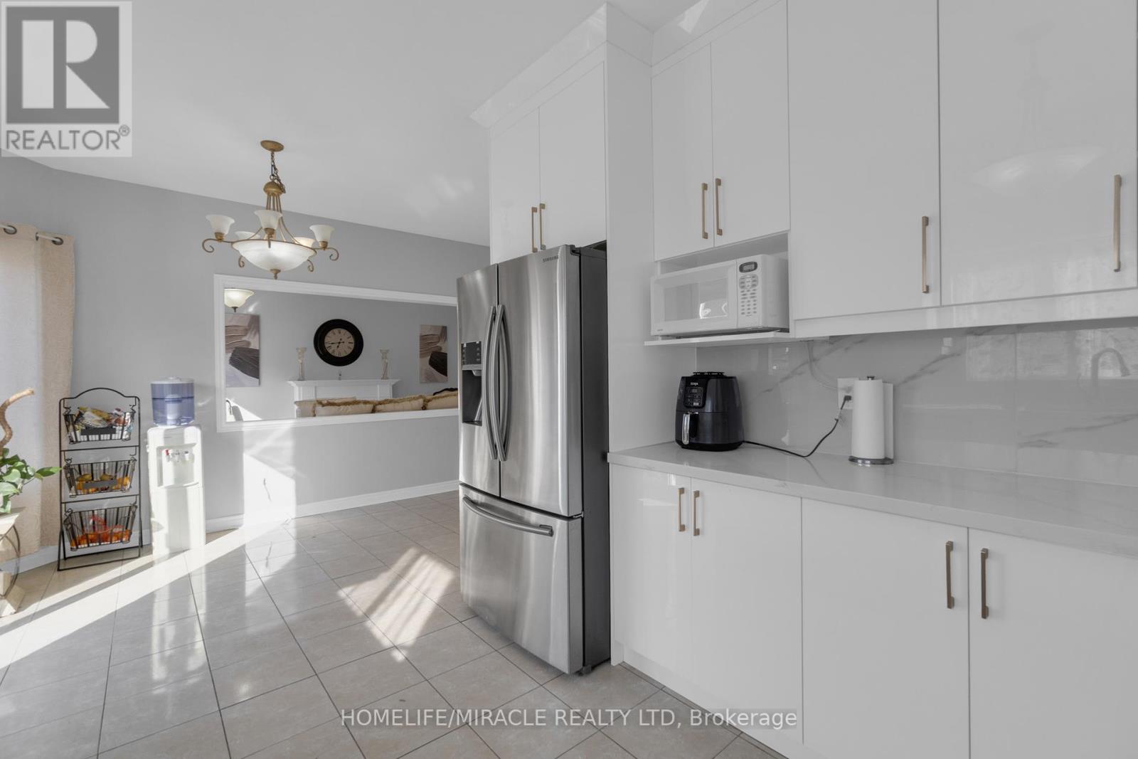 18 Hartwell Gate, Brampton, Ontario  L6R 2V3 - Photo 19 - W12120713