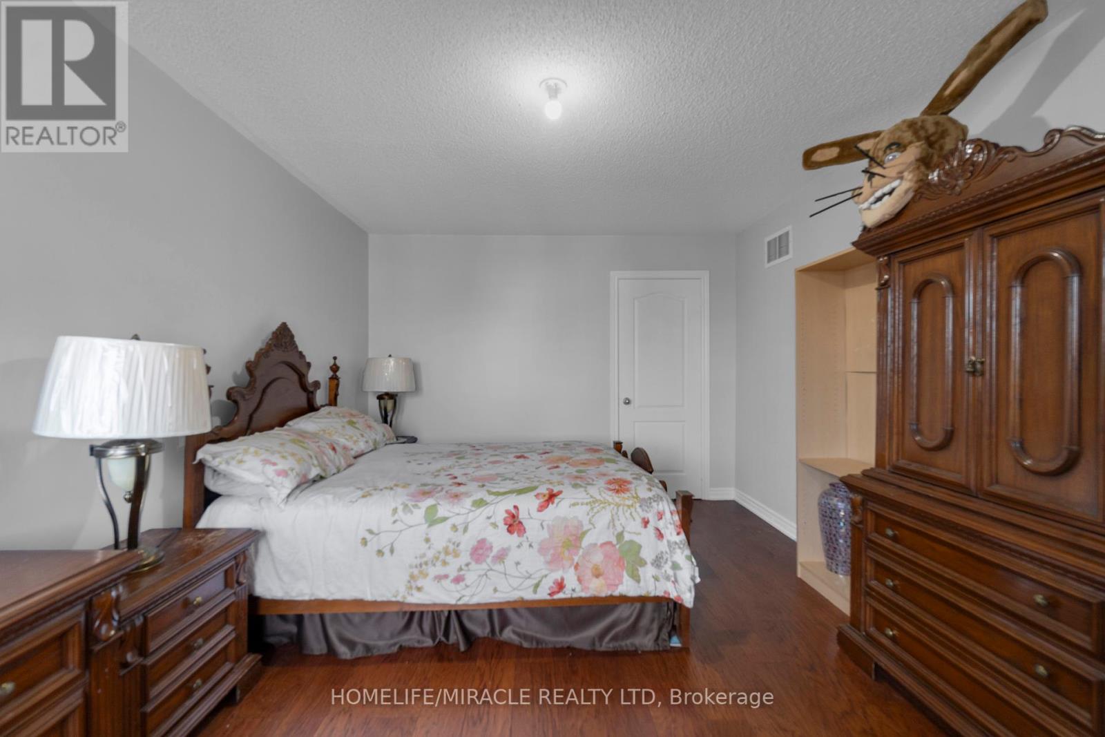 18 Hartwell Gate, Brampton, Ontario  L6R 2V3 - Photo 30 - W12120713