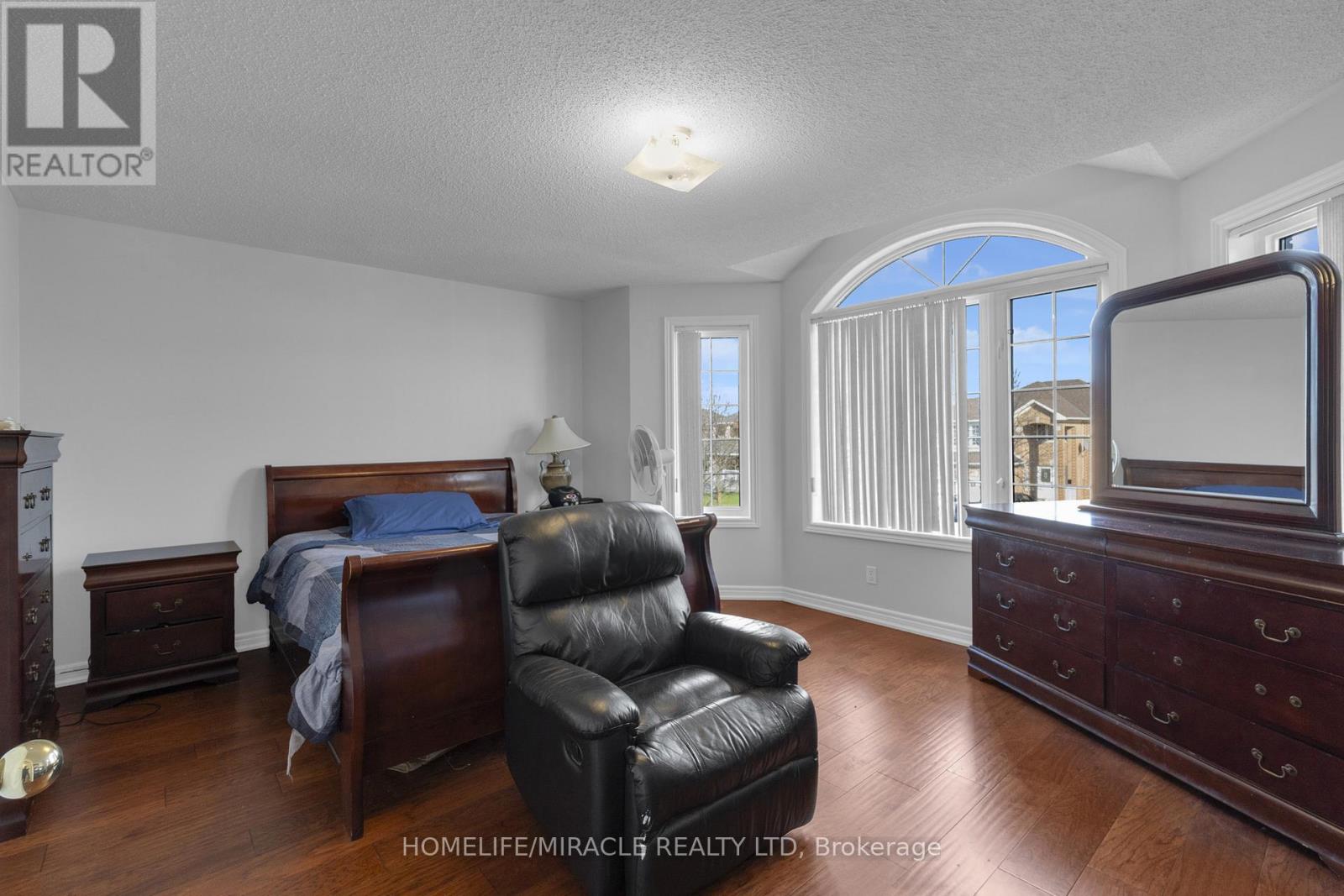 18 Hartwell Gate, Brampton, Ontario  L6R 2V3 - Photo 28 - W12120713