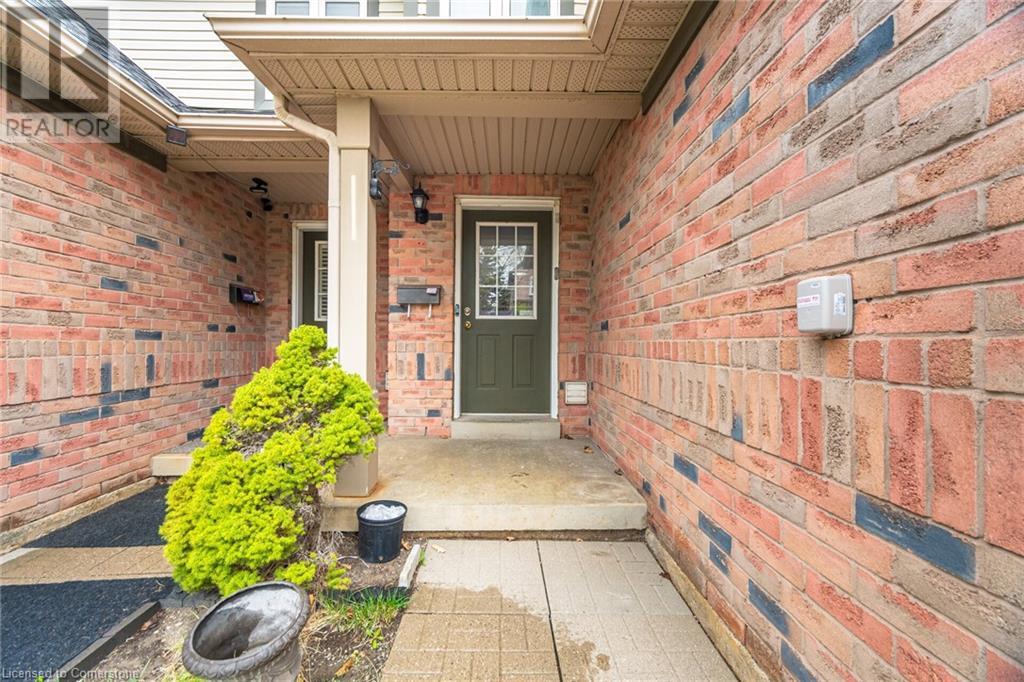 5255 Guildwood Way Unit# 62, Mississauga, Ontario  L5R 4A8 - Photo 2 - 40724426