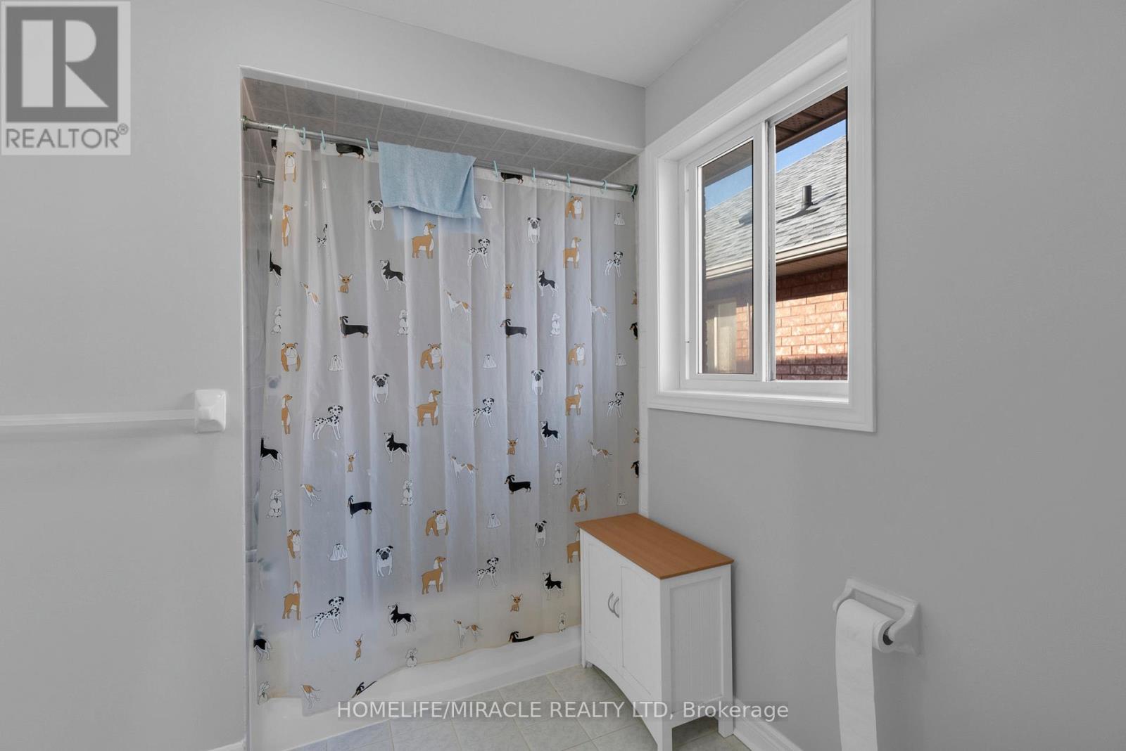 18 Hartwell Gate, Brampton, Ontario  L6R 2V3 - Photo 33 - W12120713