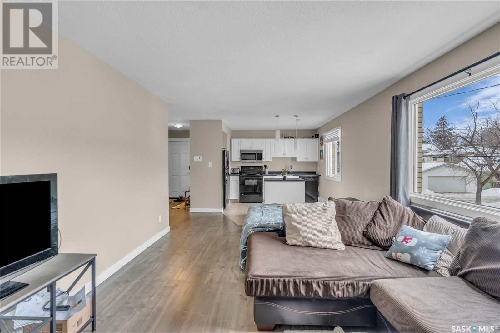 12 2358 Rae Street, Regina, Saskatchewan  S4T 2G2 - Photo 5 - SK004327