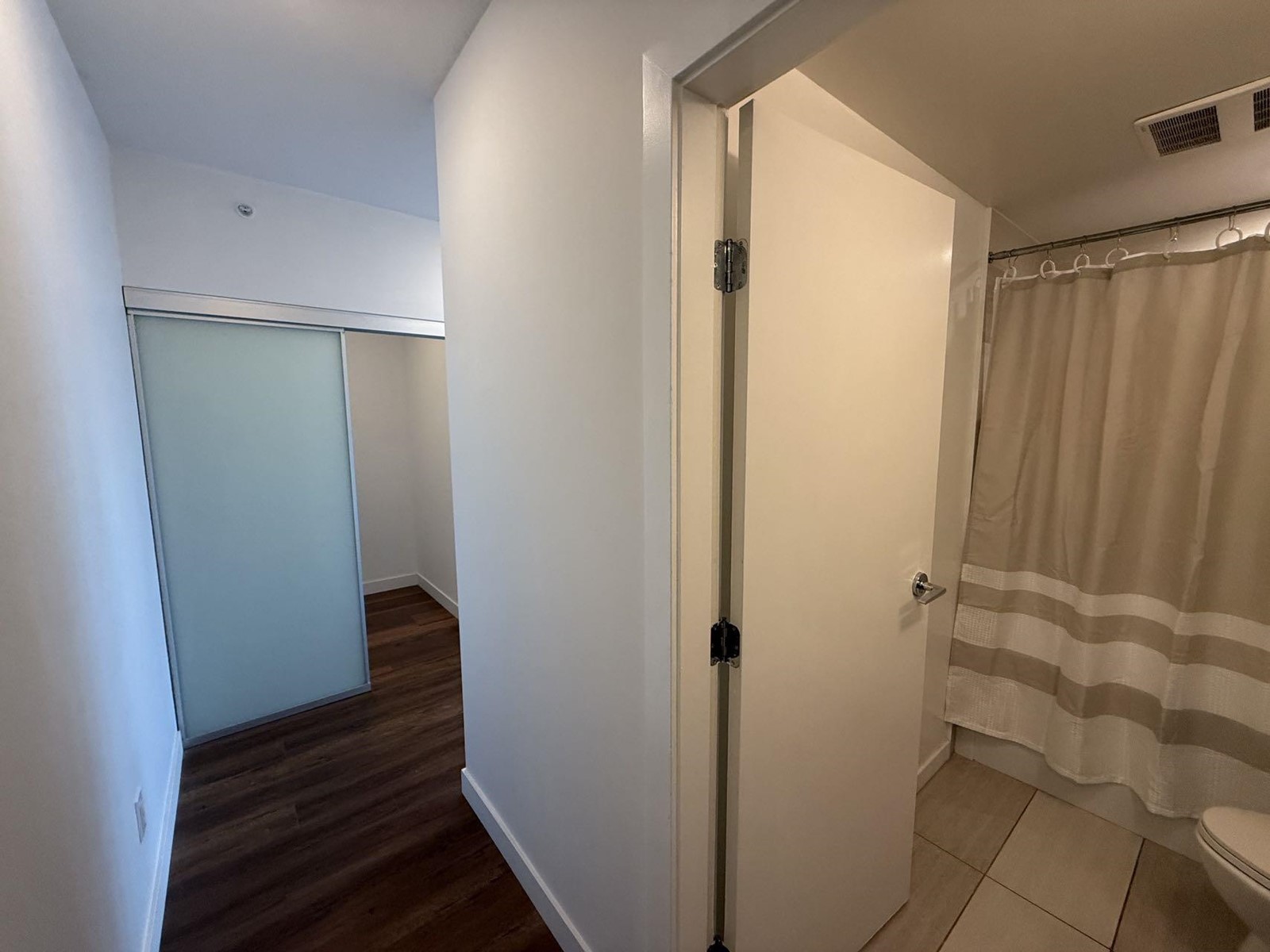 Property at 1412 13308 CENTRAL image 4
