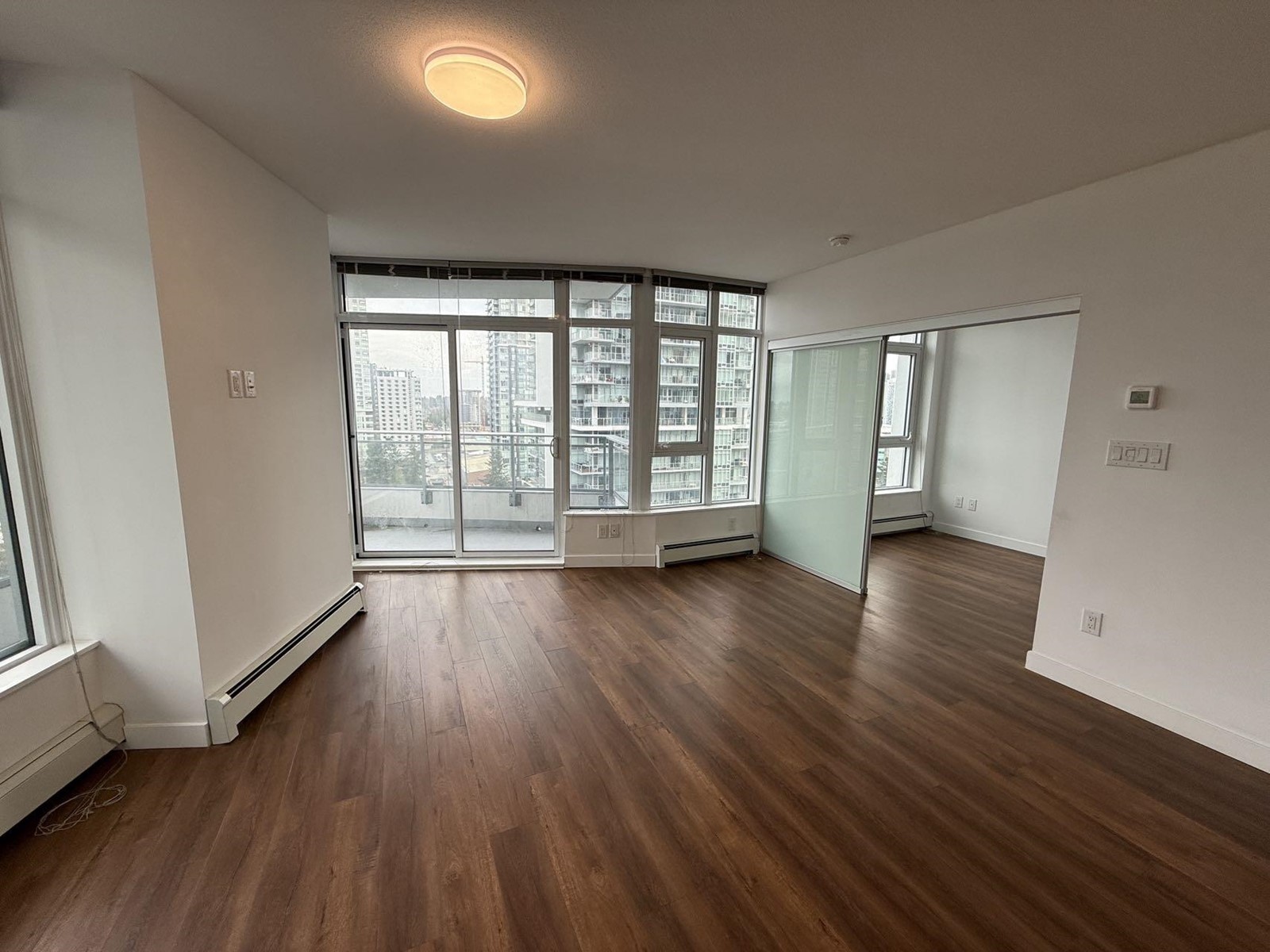 1412 13308 Central, Surrey, British Columbia V3T 0M4 - Photo 6 - R2951731