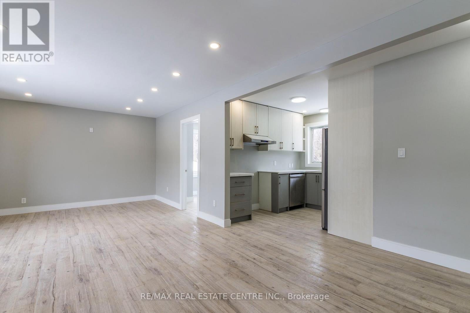 266 Fifth Avenue, Woodstock, Ontario  N4S 2G1 - Photo 7 - X12122280