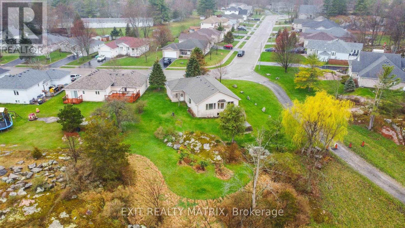 145 Garfield Street, Gananoque, Ontario  K7G 3G2 - Photo 38 - X12107165