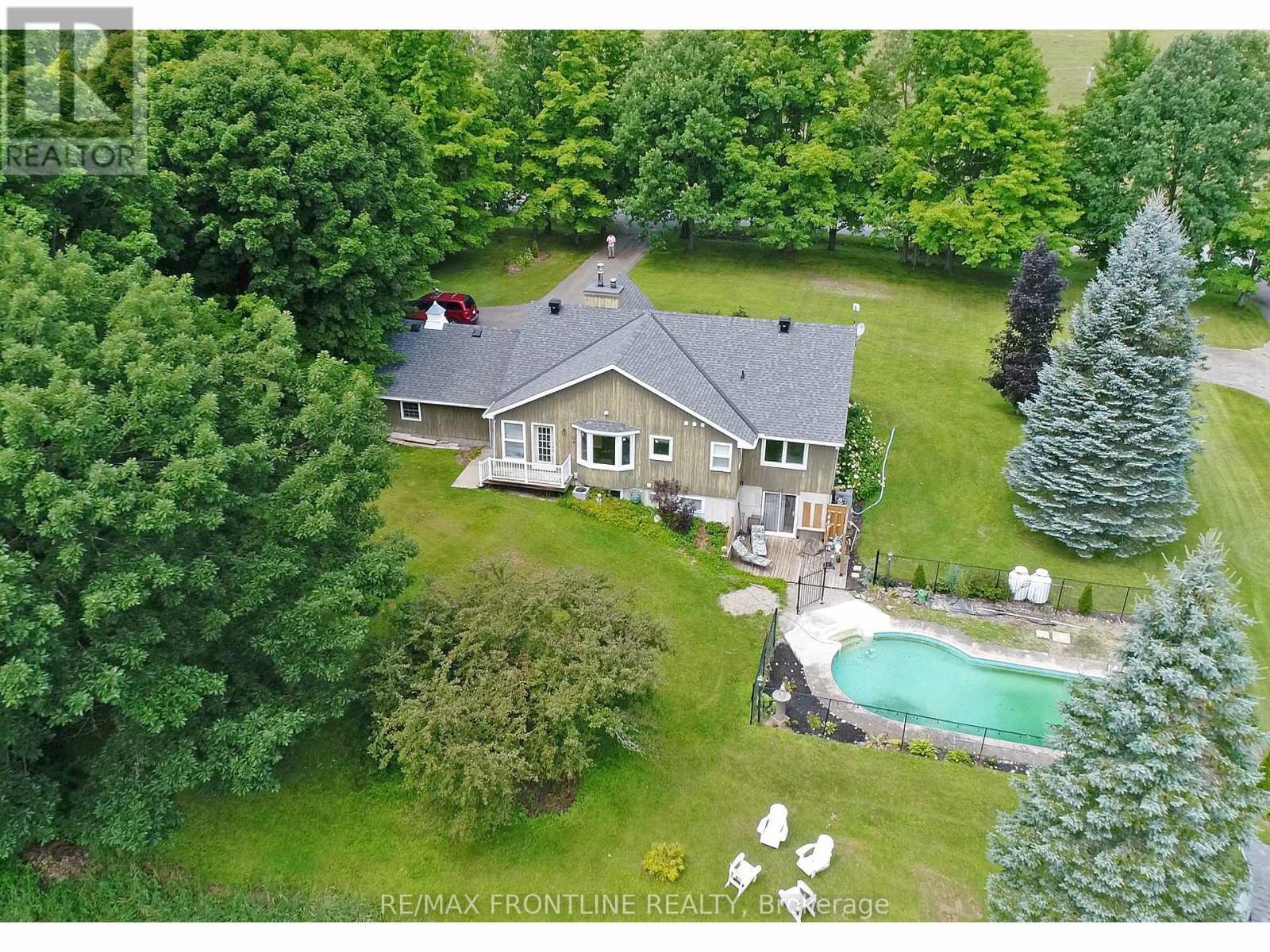 539 Ferguson Tetlock Road, Montague, Ontario  K7A 4S4 - Photo 5 - X12122302