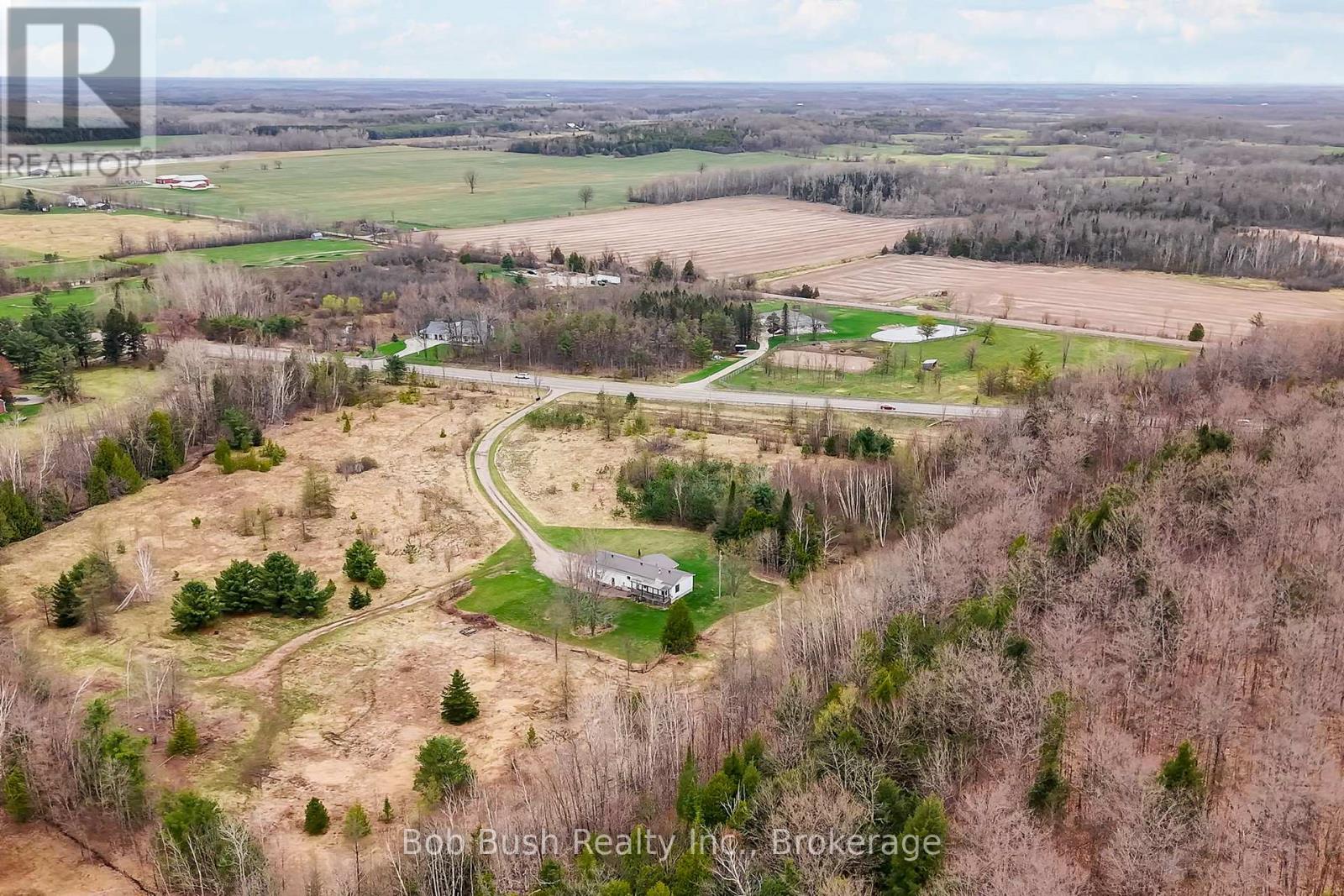 10596 12 Highway, Oro-Medonte, Ontario  L0K 2G0 - Photo 31 - S12122316
