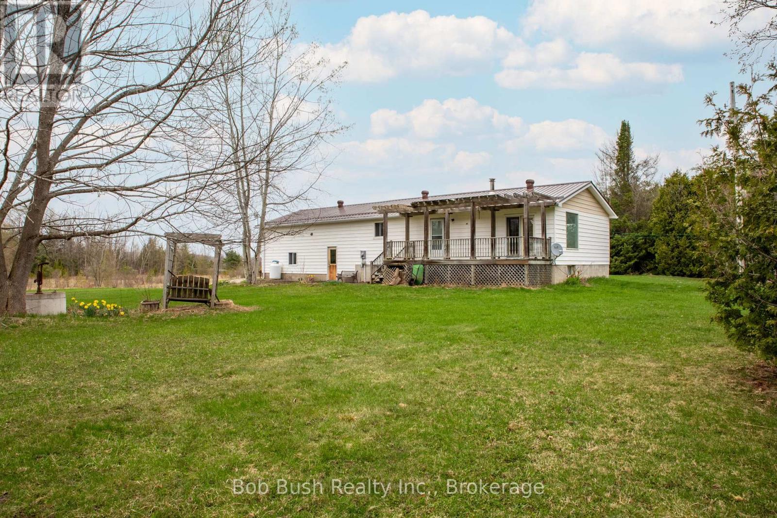 10596 12 Highway, Oro-Medonte, Ontario  L0K 2G0 - Photo 4 - S12122316