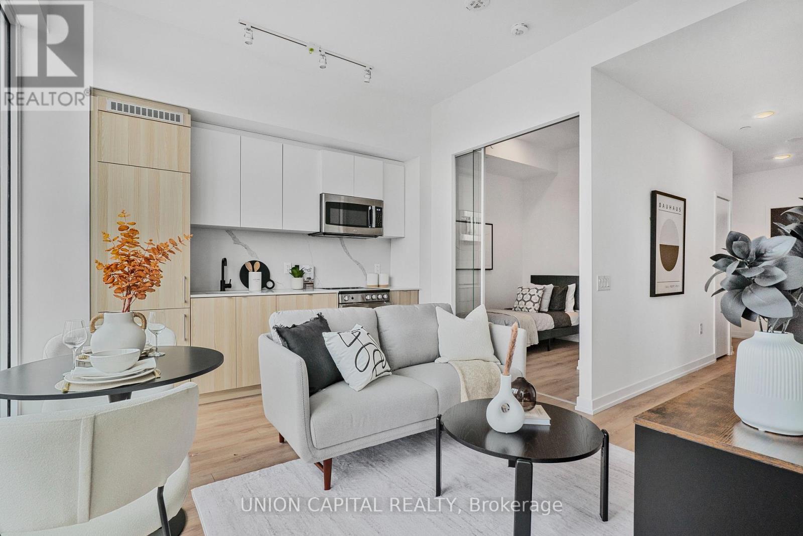 306 - 500 Dupont Street, Toronto (Annex), Ontario  M6G 0B8 - Photo 16 - C12122318