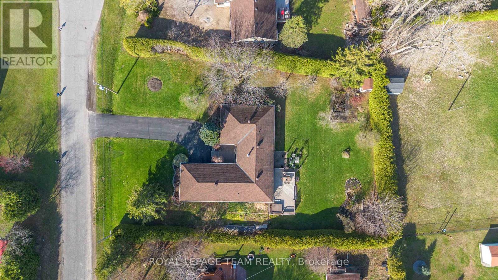 Property at 1322 JOHNSTON DRIVE image 3