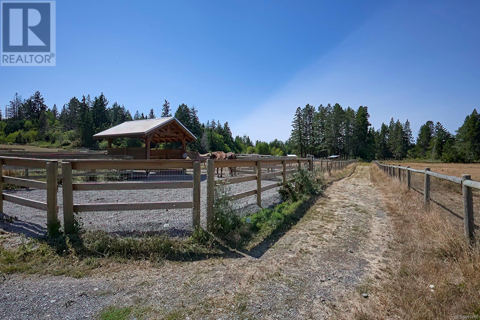 2740 Northwest Bay Rd, Nanoose Bay, British Columbia  V9P 9E6 - Photo 13 - 997418