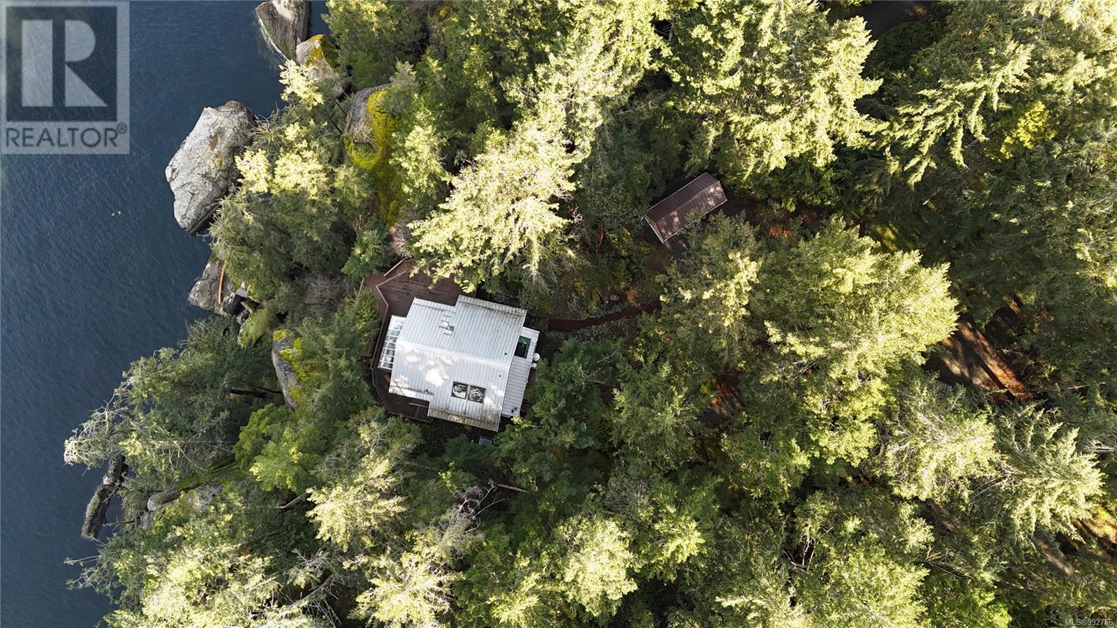 Property at 851 Canso Rd image 1