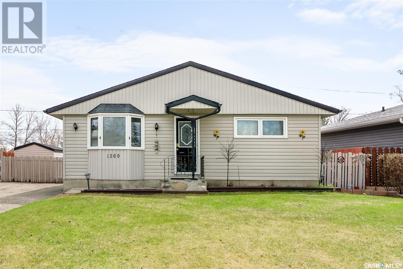 1269 Grace Street, Moose Jaw, Saskatchewan  S6H 3C6 - Photo 28 - SK004542
