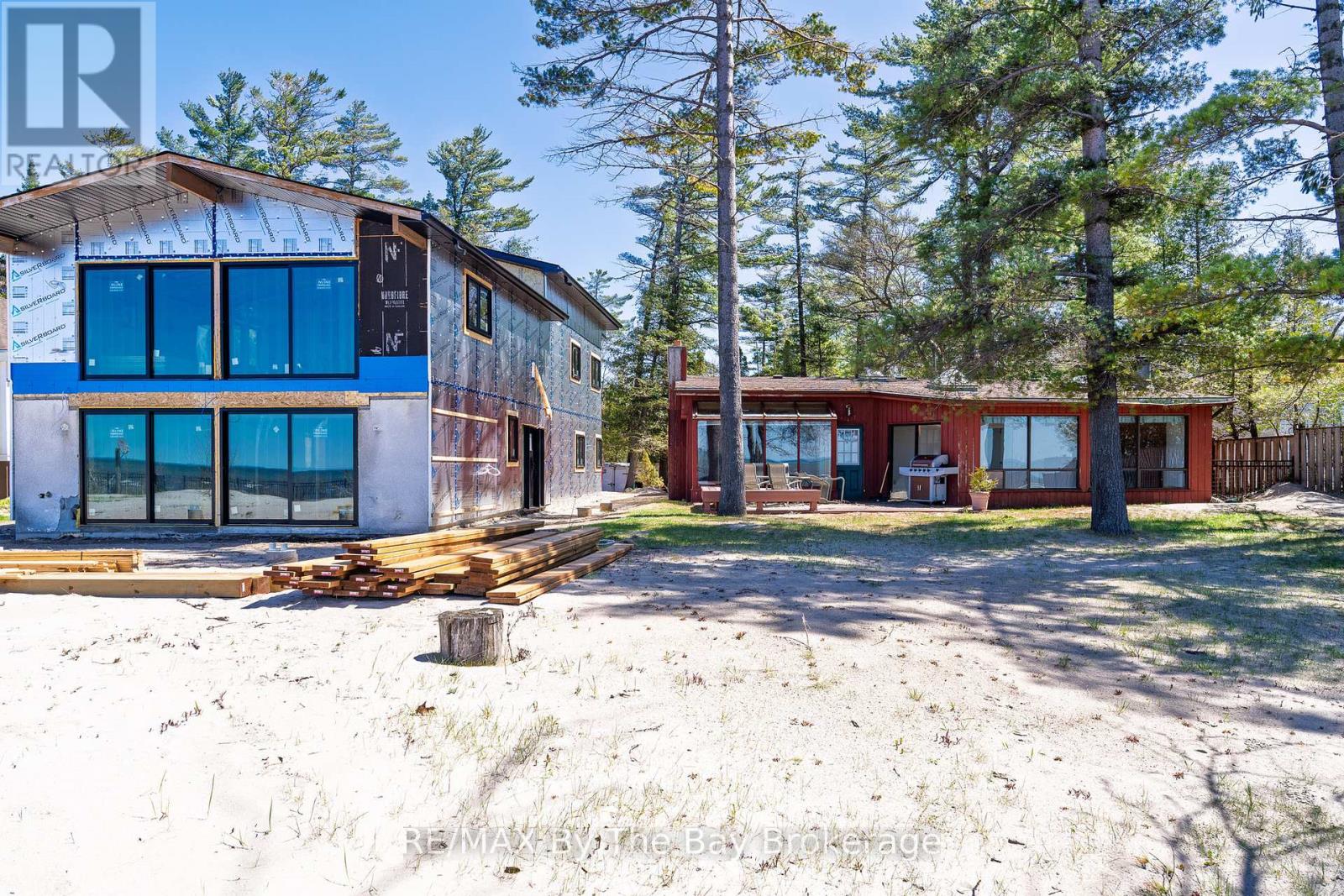 Property at 156 SANTOS LANE image 4