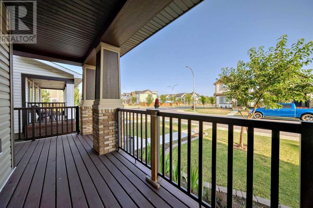 9 Copperpond Avenue Se, Calgary, Alberta  T2Z 5B5 - Photo 3 - A2217256