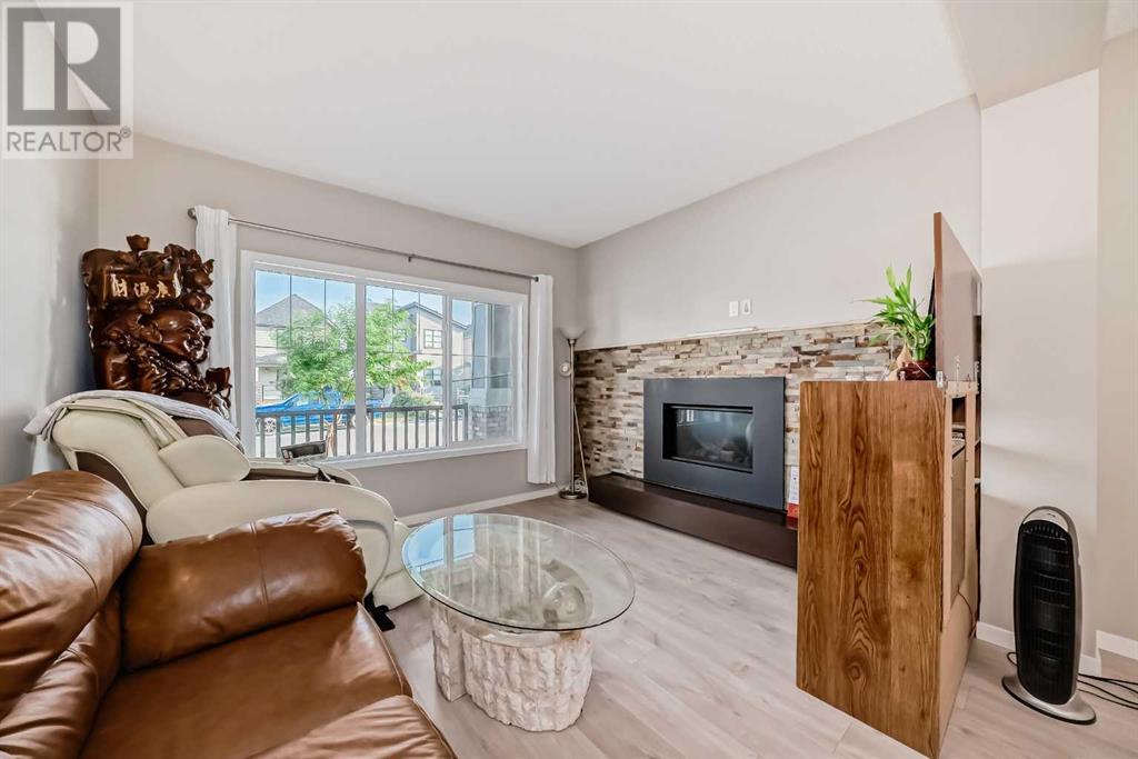 9 Copperpond Avenue Se, Calgary, Alberta  T2Z 5B5 - Photo 5 - A2217256