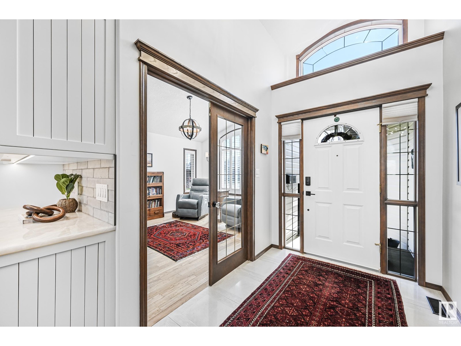 Property at 444 Riverpark DR image 2