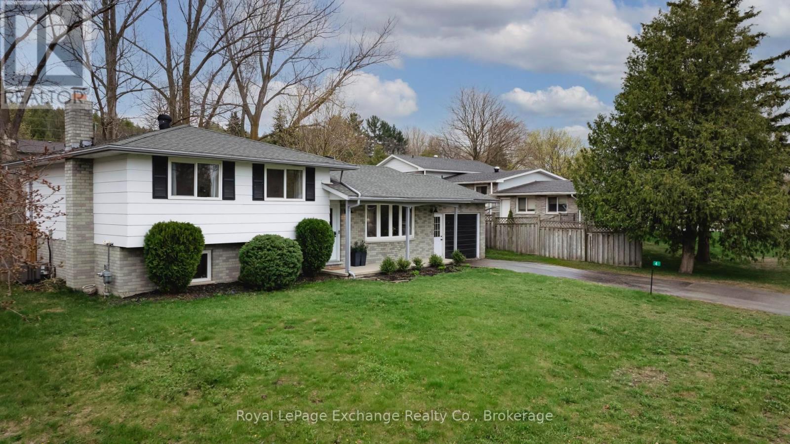 4 Inverlyn Crescent N, Kincardine, Ontario  N2Z 1H4 - Photo 2 - X12122334