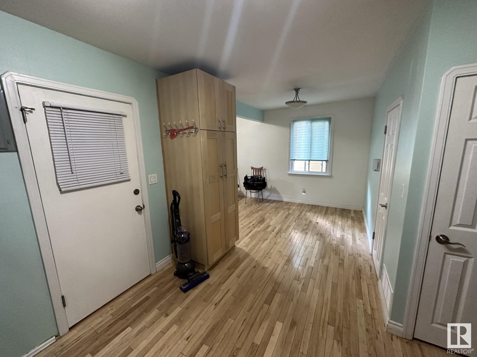 #4 9835 82 Av Nw, Edmonton, Alberta  T6E 1Y7 - Photo 11 - E4433676