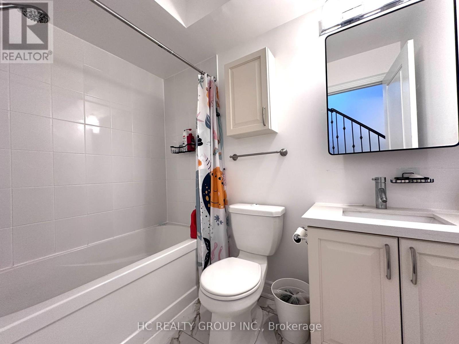 13 - 10 Hargrave Lane, Toronto, Ontario  M4N 0A4 - Photo 15 - C12122357
