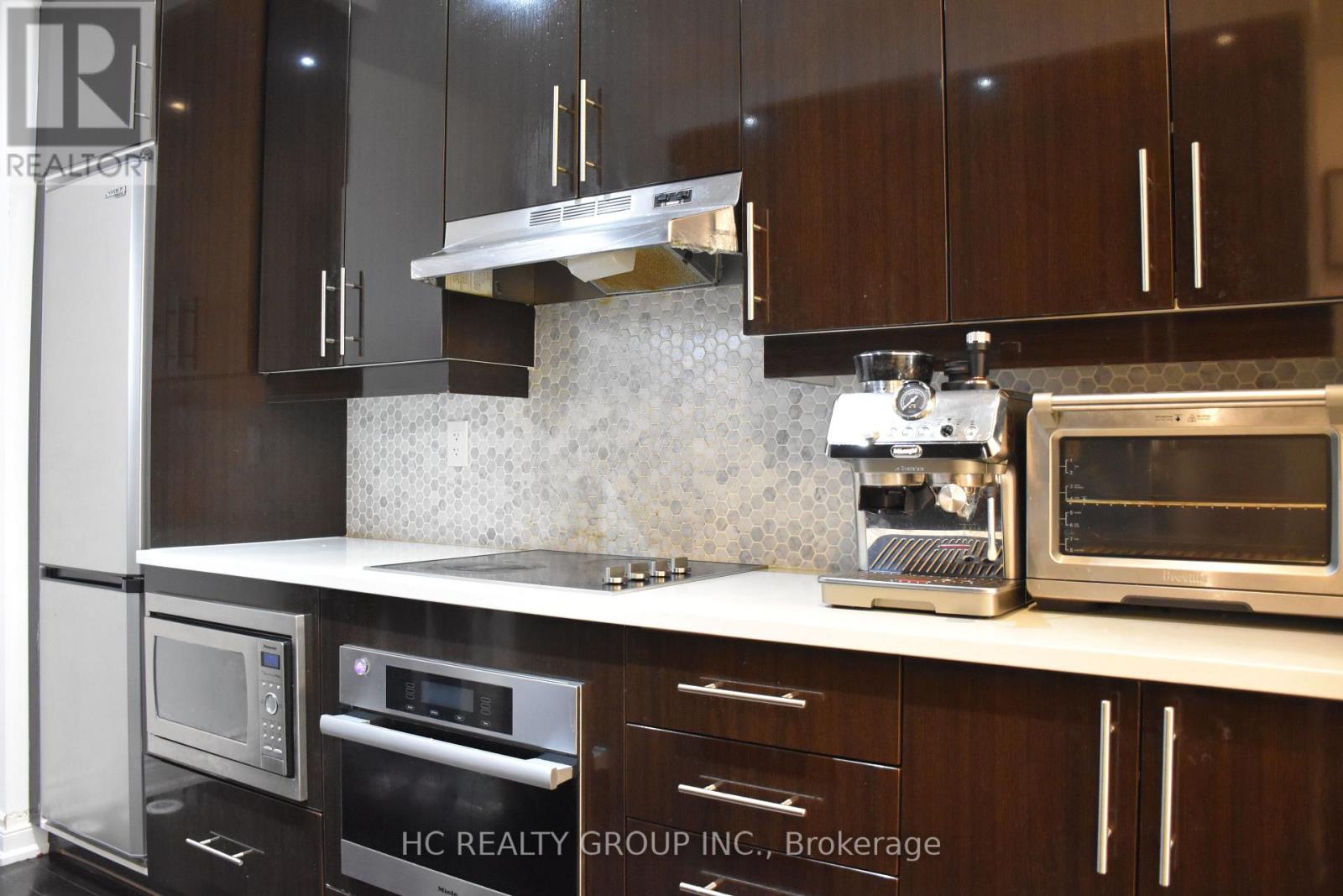 13 - 10 Hargrave Lane, Toronto, Ontario  M4N 0A4 - Photo 7 - C12122357