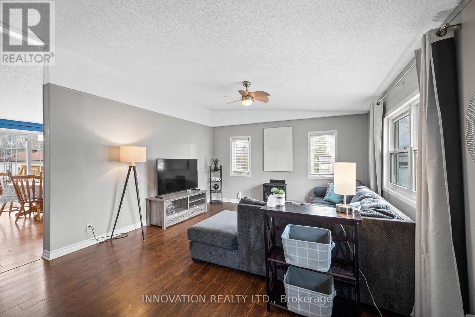 215 Hillview Road, Drummond/north Elmsley, Ontario  K7H 3C8 - Photo 4 - X12122330