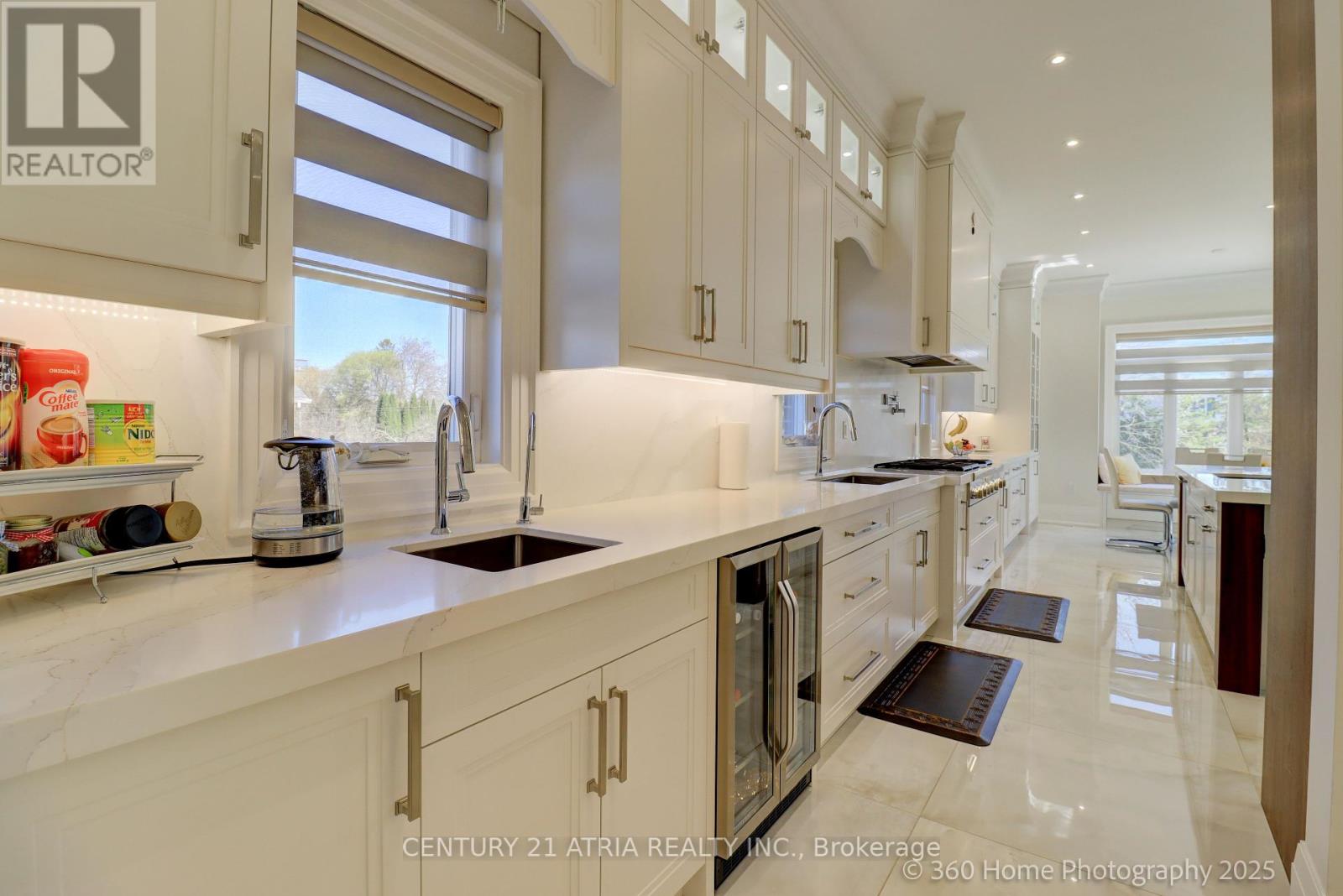 101 Spruce Avenue, Richmond Hill (South Richvale), Ontario  L4C 6V9 - Photo 18 - N12122319