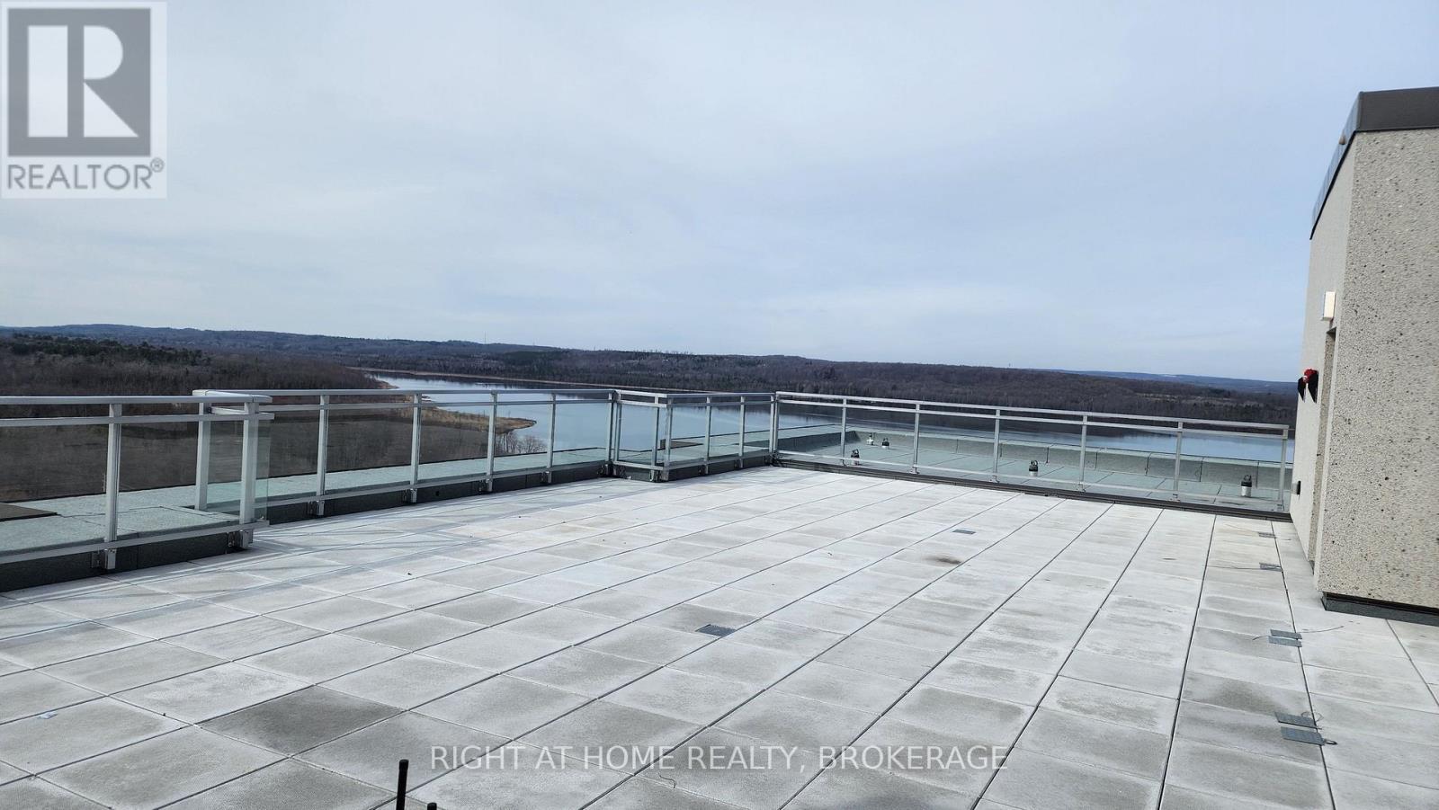 907 - 56 Lakeside Terrace, Barrie, Ontario  L4M 7B9 - Photo 25 - S12122350