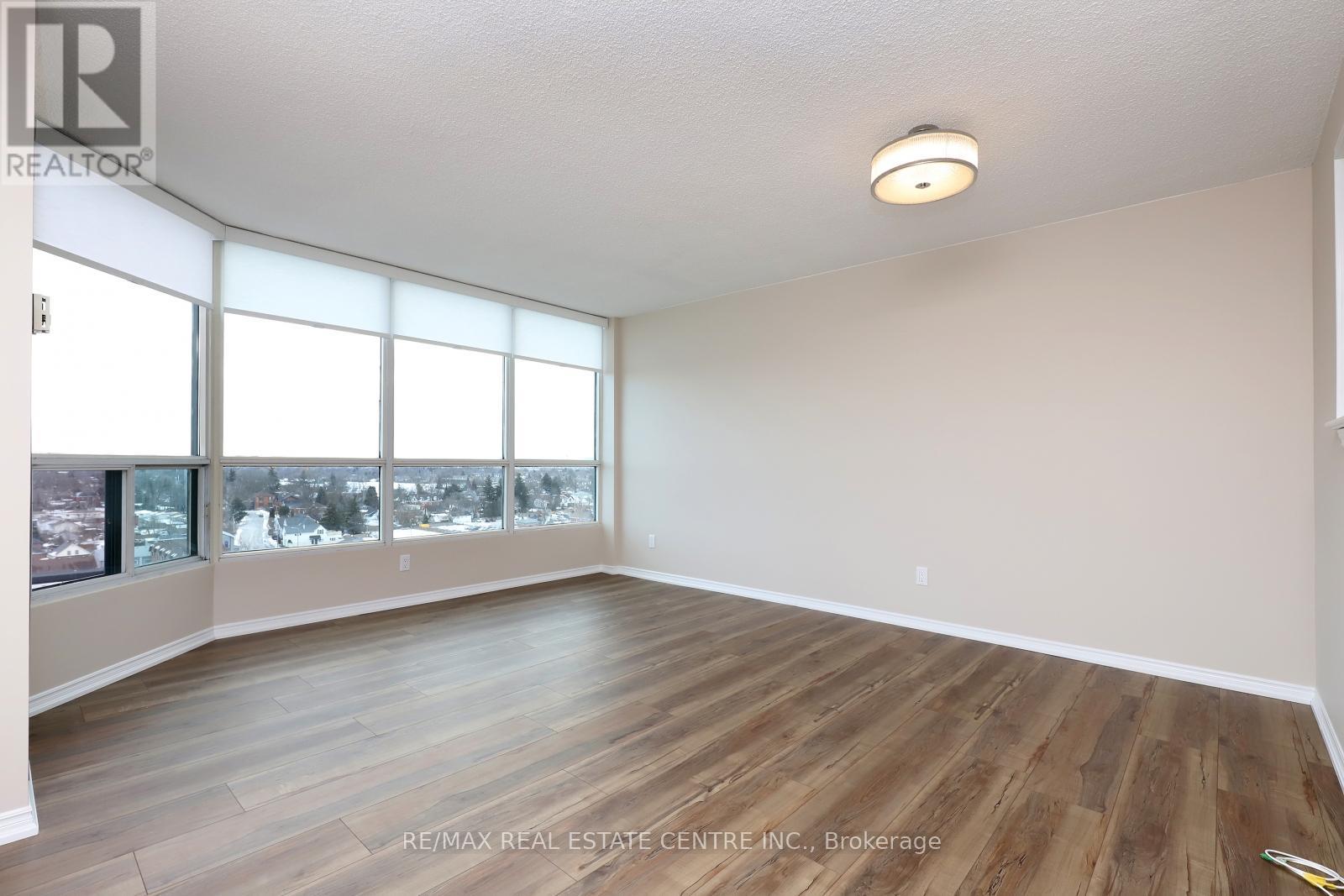 1201 - 100 Millside Drive, Milton, Ontario  L9T 5E2 - Photo 14 - W12122344