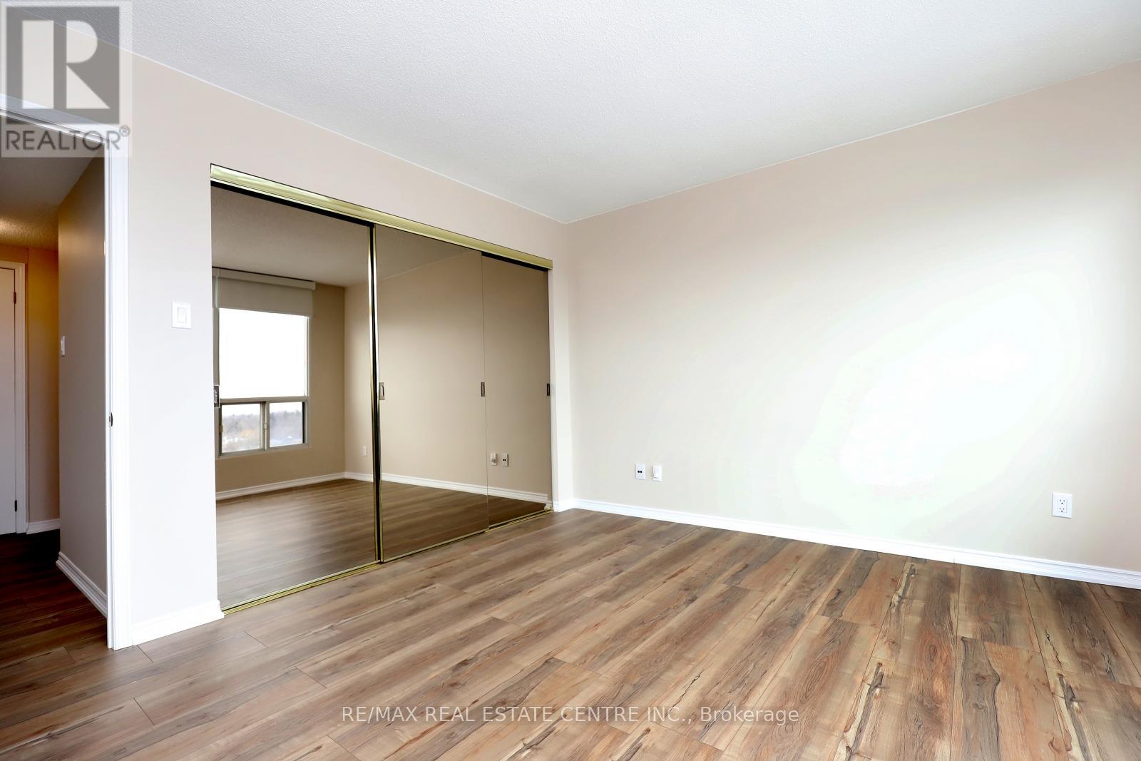 1201 - 100 Millside Drive, Milton, Ontario  L9T 5E2 - Photo 22 - W12122344