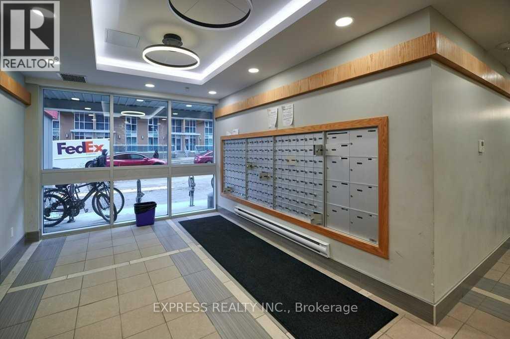 2212 - 258b Sunview Street, Waterloo, Ontario  N2L 0H7 - Photo 16 - X12122331