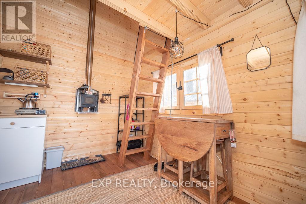 178 Maplegrove Lane, North Algona Wilberforce, Ontario  K0J 1T0 - Photo 18 - X12033254