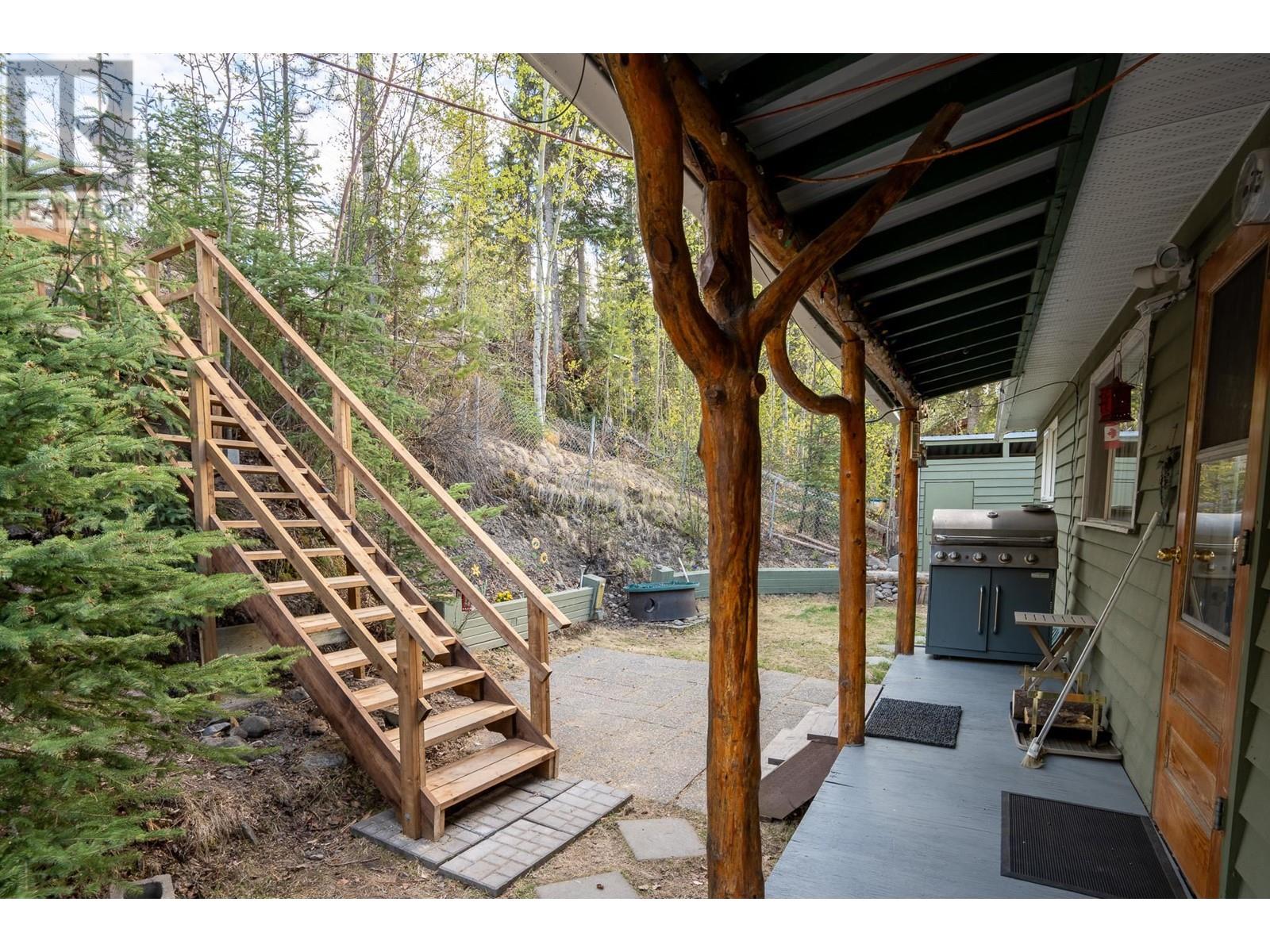 52200 Lloyd Drive, Cluculz Lake, British Columbia  V0J 3A3 - Photo 12 - R2980636