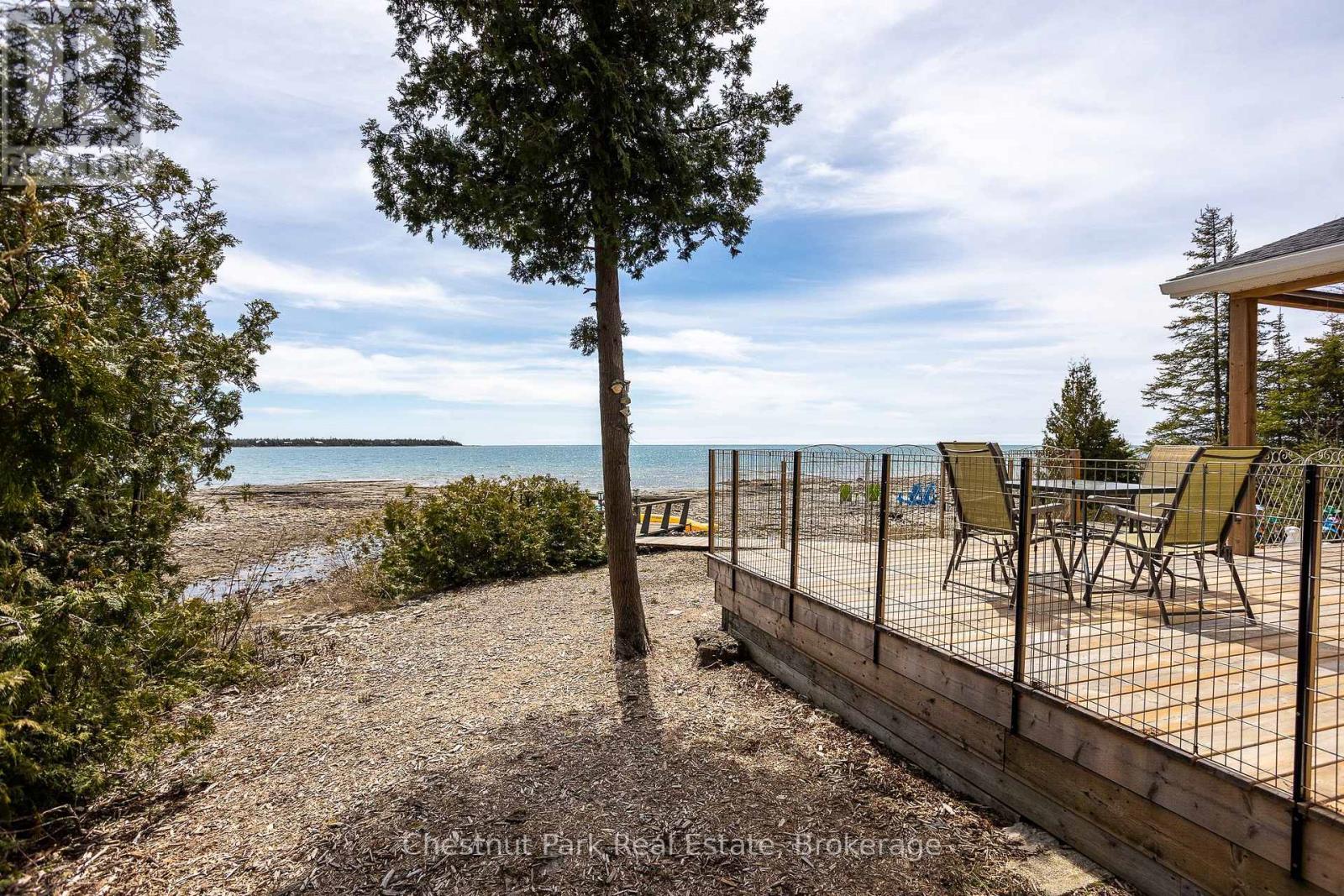 19 Indian Harbour Road, Northern Bruce Peninsula, Ontario  N0H 2R0 - Photo 22 - X12122379