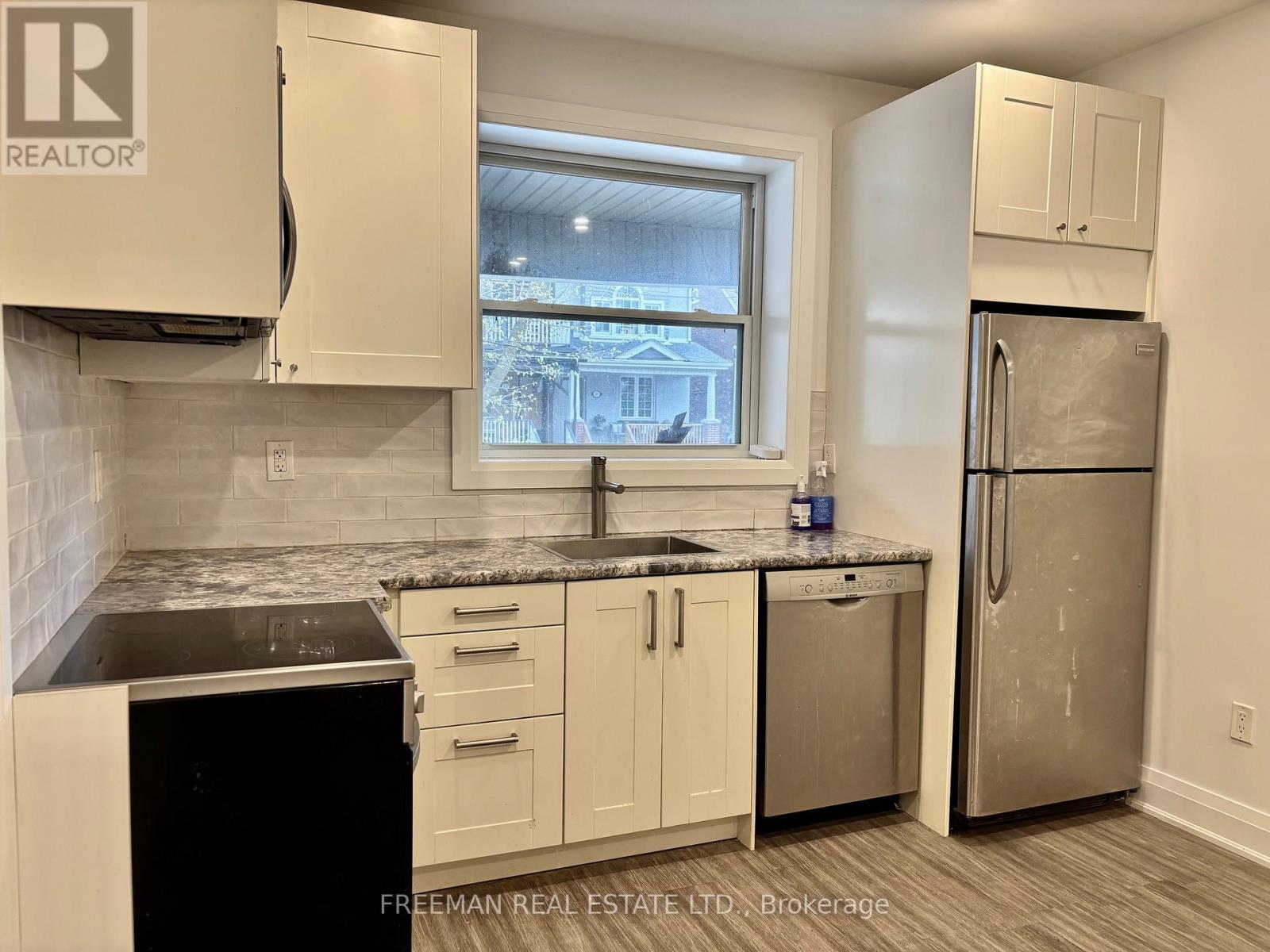 Main - 340 Howland Avenue, Toronto (Casa Loma), Ontario  M5R 3B9 - Photo 2 - C12122380