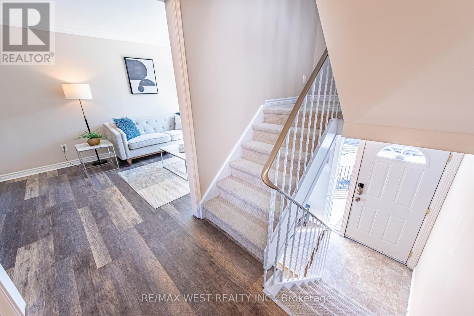 26 - 222 Pearson Street, Oshawa, Ontario  L1G 7C6 - Photo 3 - E12121426
