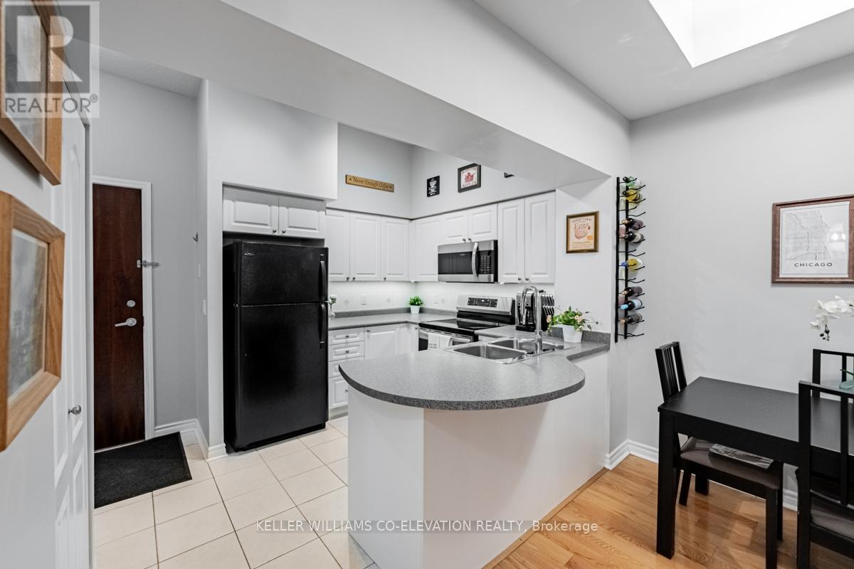 109 - 330 Princess Royal Drive, Mississauga, Ontario  L5B 4P7 - Photo 7 - W12093173