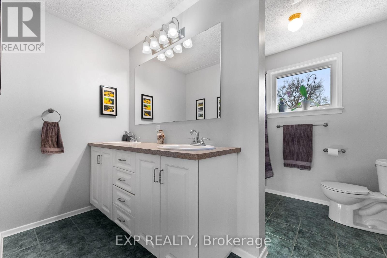 320 Francis Street, Renfrew, Ontario  K7V 4L7 - Photo 18 - X12032902