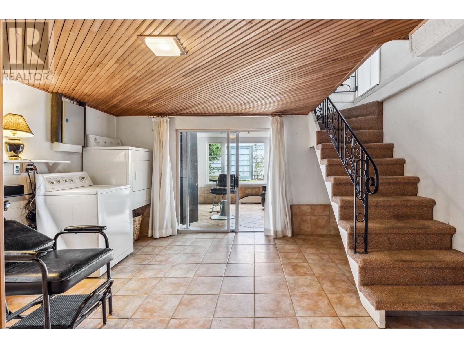 Listing Picture 26 of 40 : 8321 SHAUGHNESSY STREET, Vancouver / 溫哥華 - 魯藝地產 Yvonne Lu Group - MLS Medallion Club Member