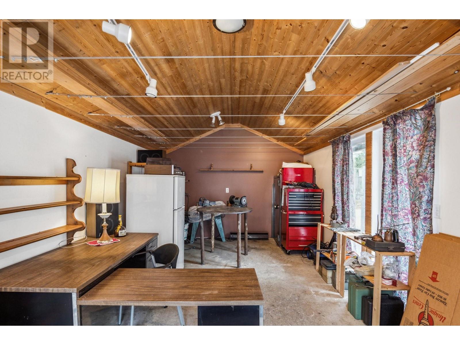 Listing Picture 37 of 40 : 8321 SHAUGHNESSY STREET, Vancouver / 溫哥華 - 魯藝地產 Yvonne Lu Group - MLS Medallion Club Member