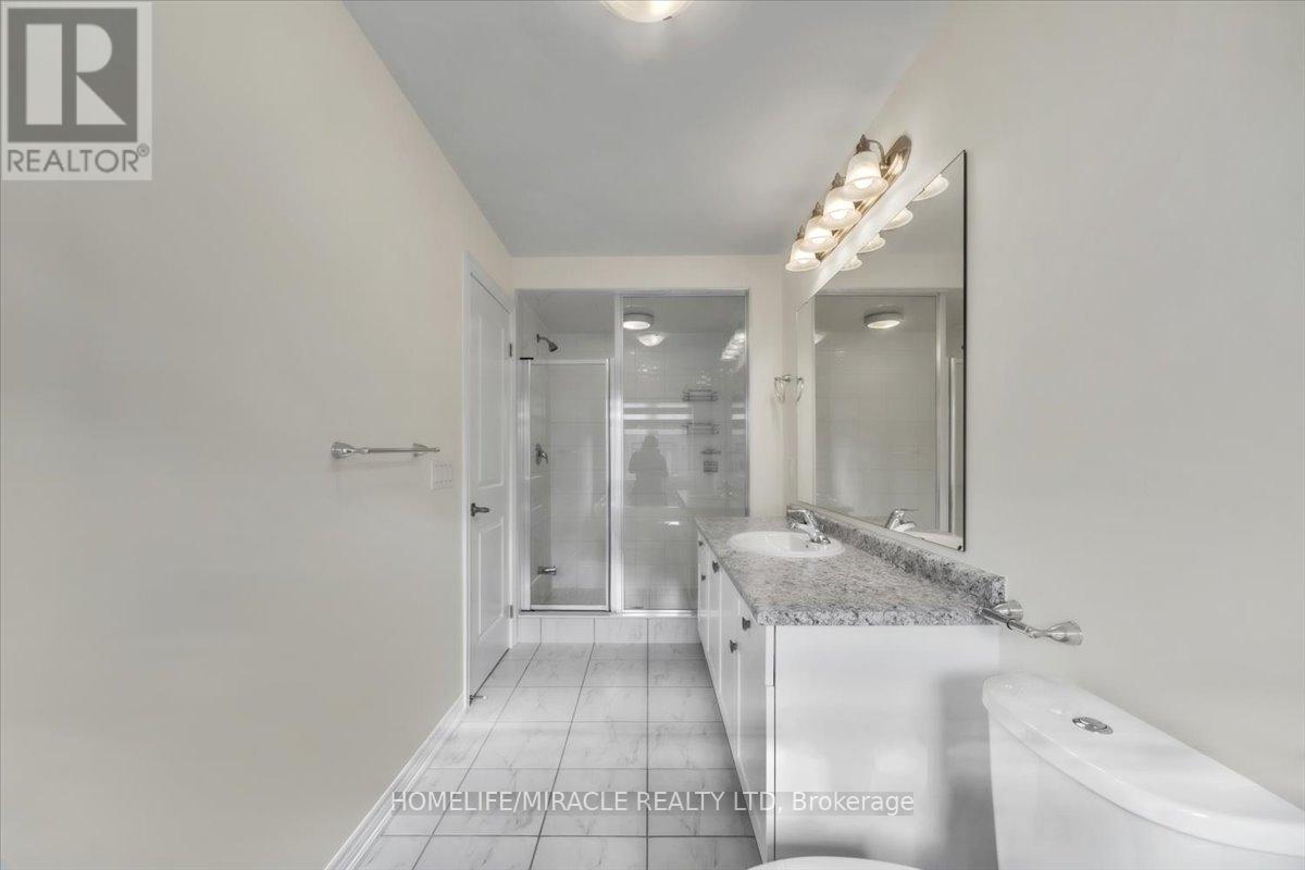 Property at 88 GRASSBOURNE AVENUE N image 4