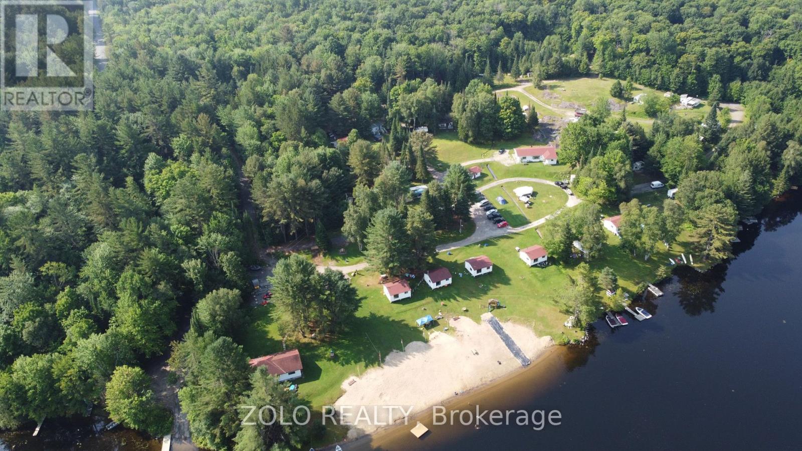 1033 ASHLEY LANE, Bracebridge, Ontario