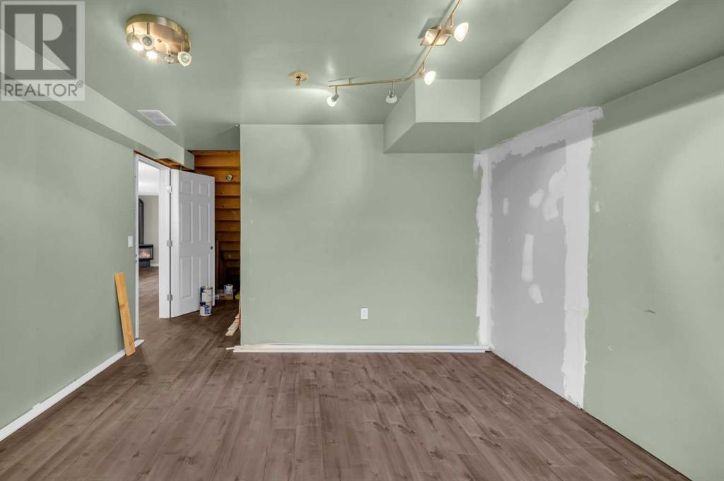 104 Dovista Court, Calgary, Alberta  T2B 3P4 - Photo 37 - A2213062