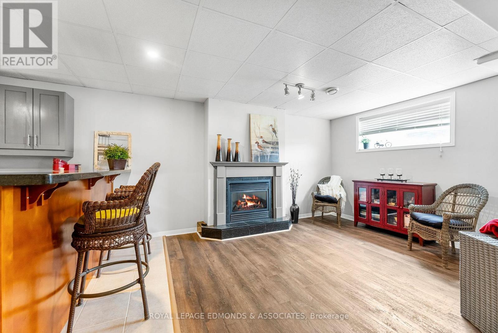 531 Macy Avenue, Laurentian Valley, Ontario  K8A 0A2 - Photo 24 - X12122396