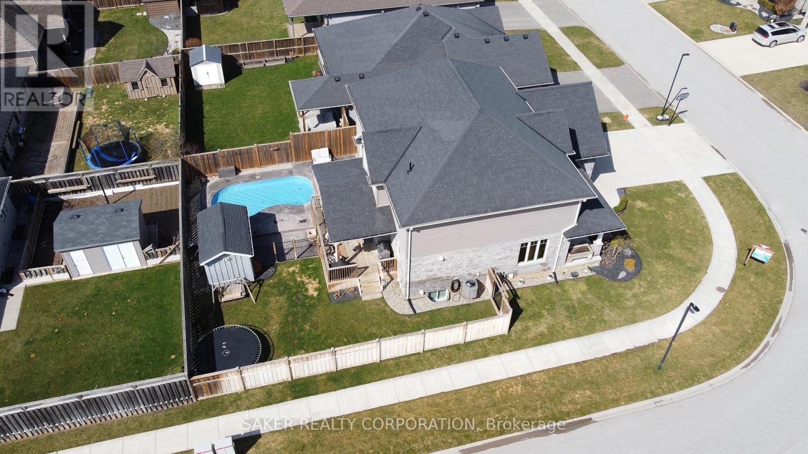 178 Acton Street, Strathroy-Caradoc, Ontario  N7G 0C7 - Photo 37 - X12063590