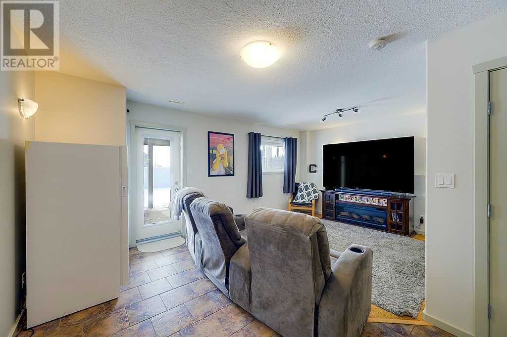 112 Vanson Close, Red Deer, Alberta  T4R 0G9 - Photo 27 - A2217108