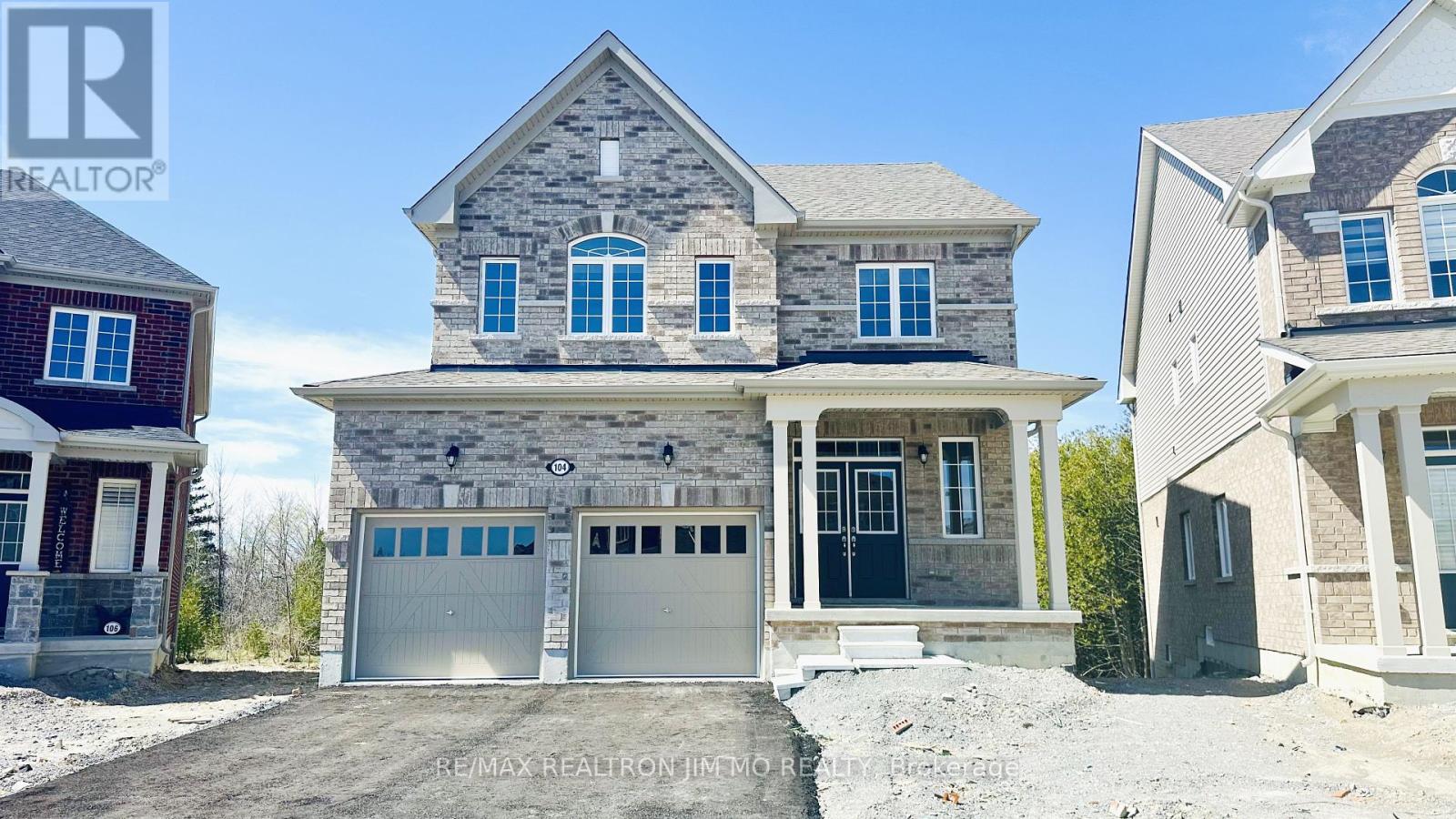 104 CLIFF THOMPSON COURT, Georgina, Ontario