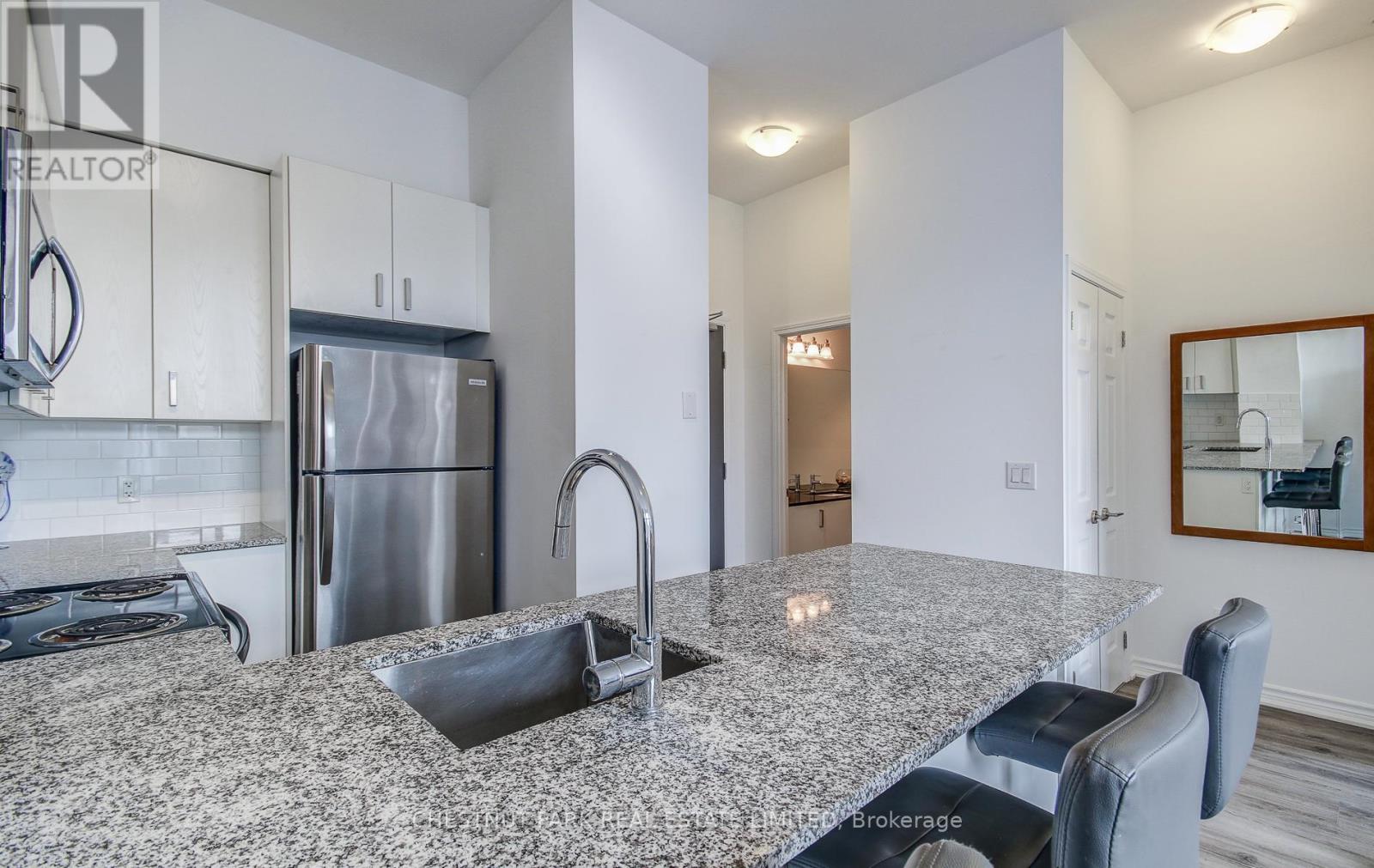 109 - 11611 Yonge Street, Richmond Hill, Ontario  L4E 1G2 - Photo 18 - N12122424